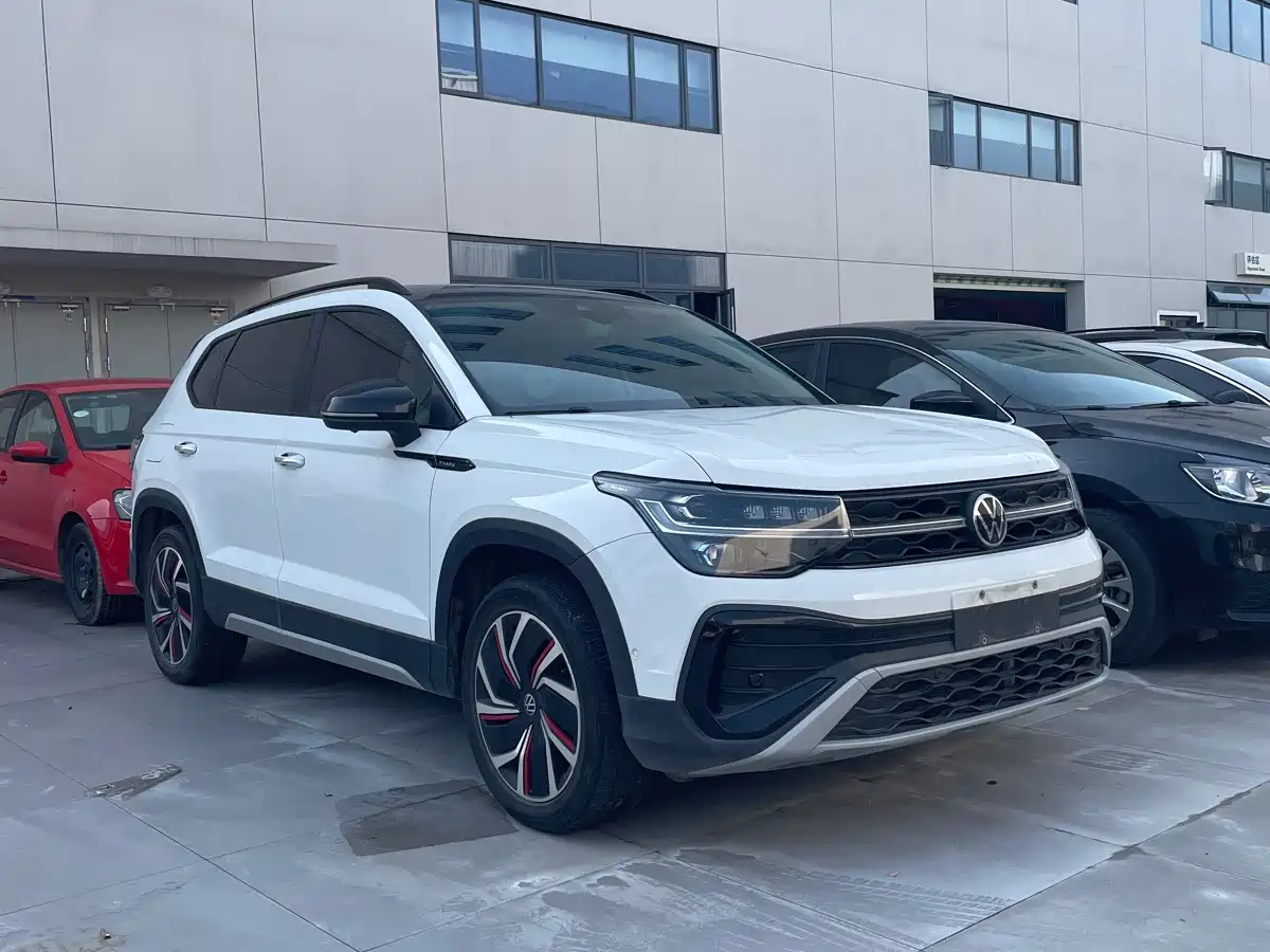 Volkswagen Tharu 2024 300TSI 2WD Moon Premium Edition фото 3