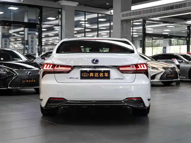 Lexus LS 2018 500h F SPORT China VI — фото 5