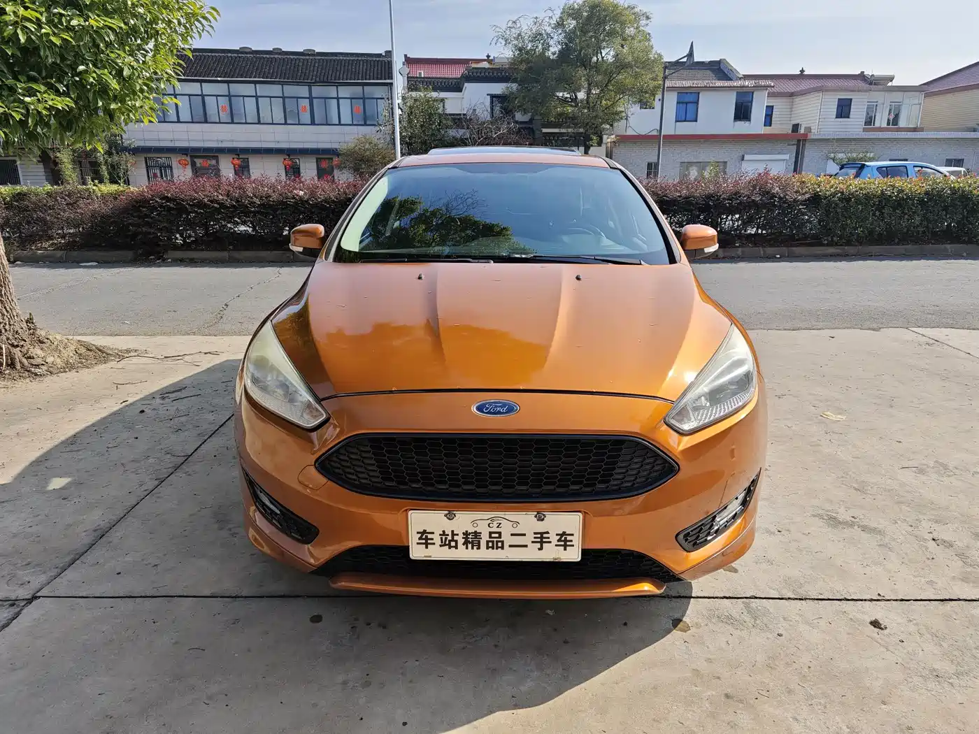 Photo 2 - Ford Focus