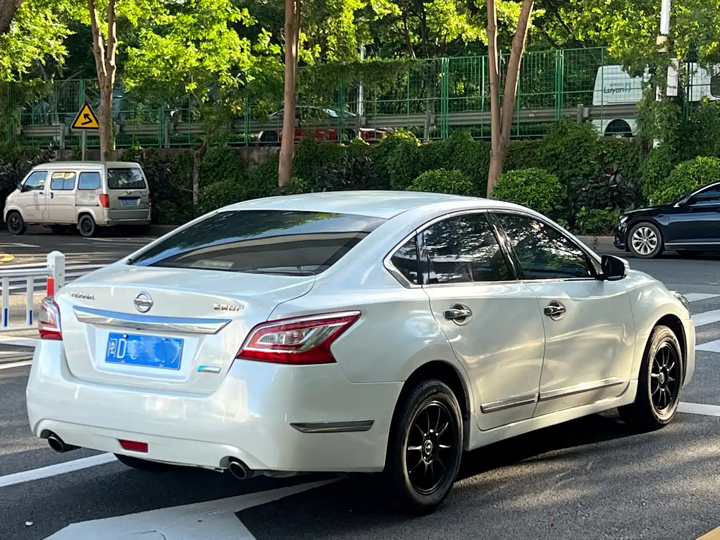 Фото 9 - Nissan Teana
