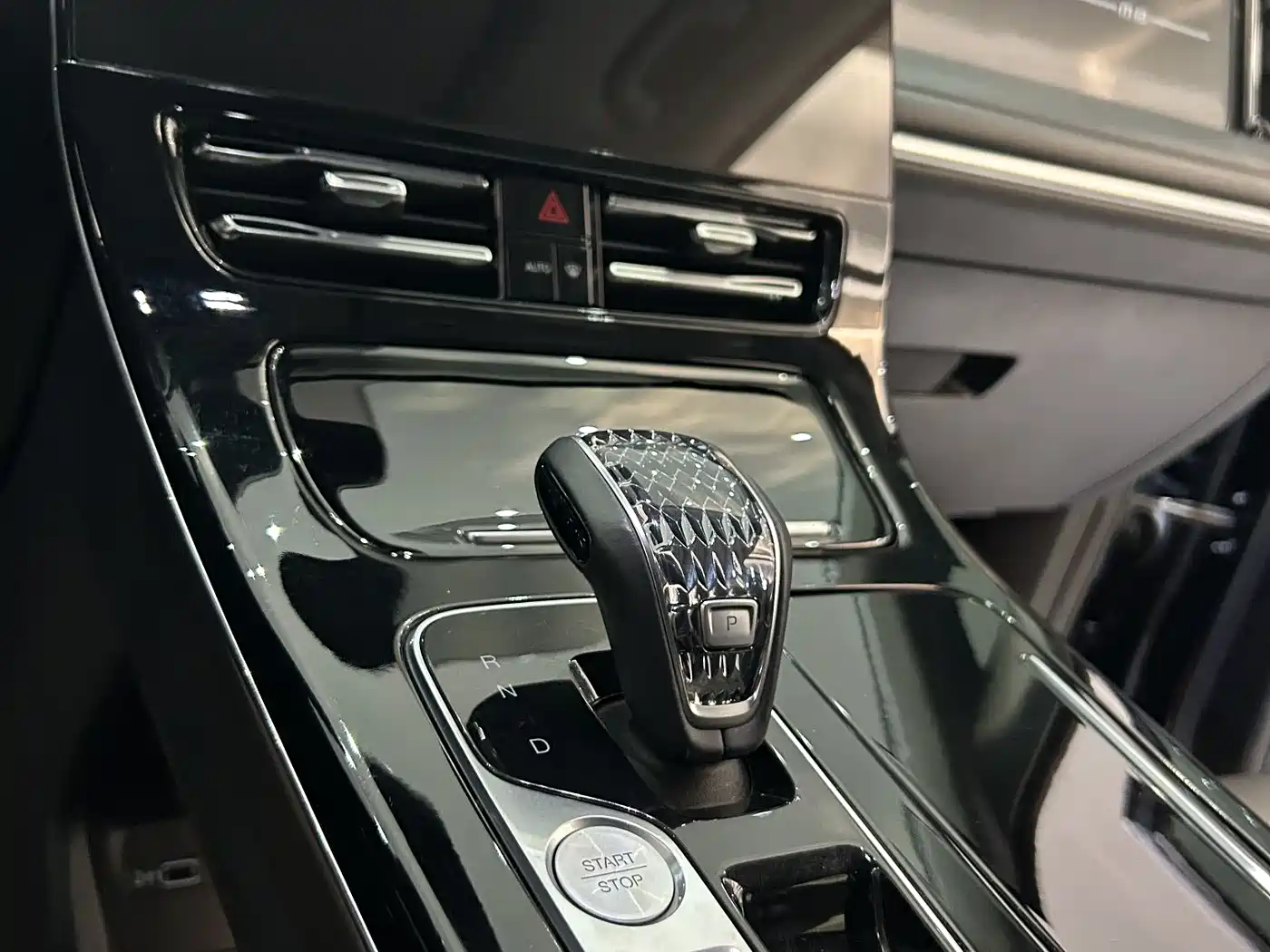 GAC Trumpchi Trumpchi M8 2024 Master Series 400T Premium Edition фото 10