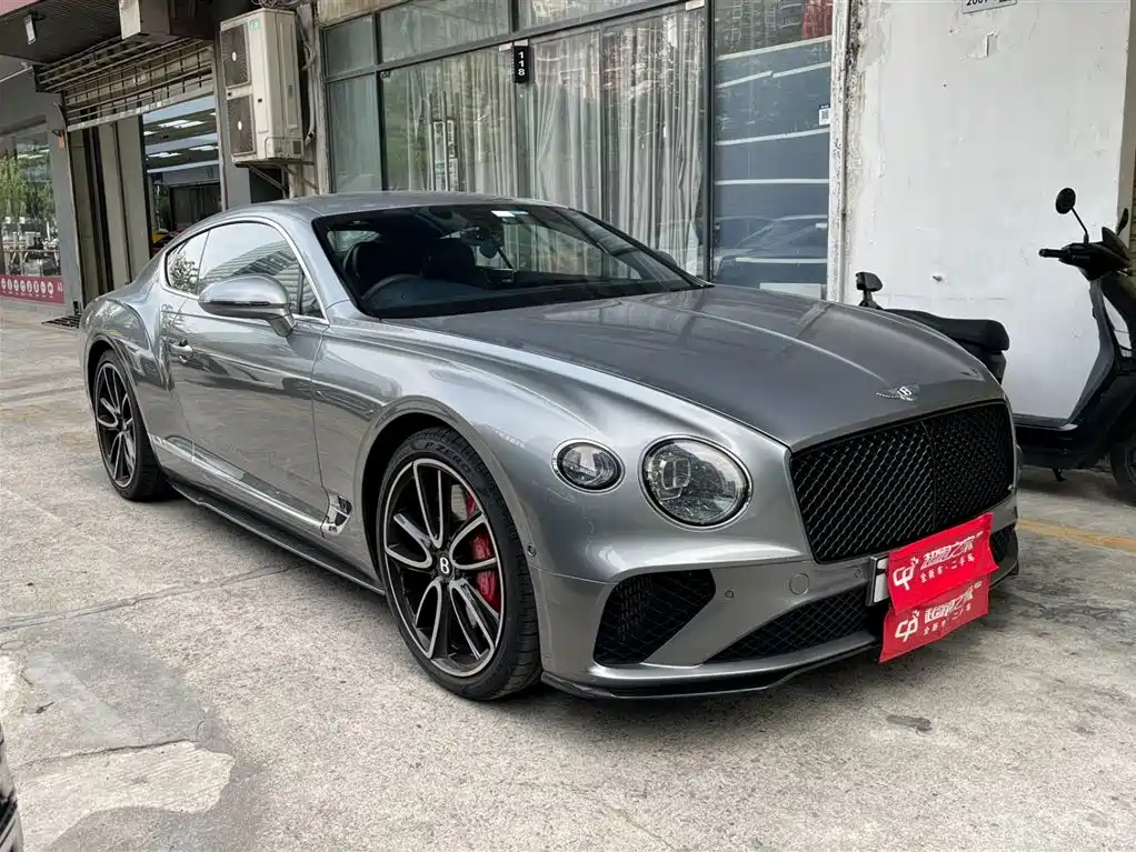 Bentley Continental 2018 6.0T GT W12 фото 2