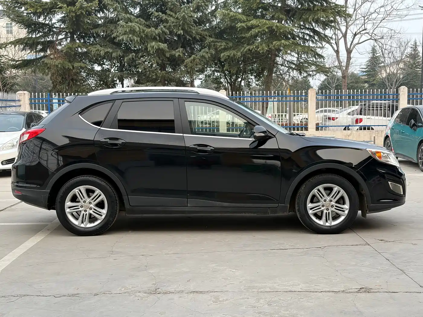 GAC Trumpchi Trumpchi GS5 2014 2.0L Manual 2WD Anniversary Value Edition фото 16