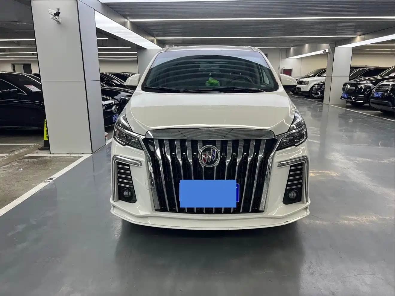 Buick GL8 2021 Land Business Class 652T Luxury фото 3