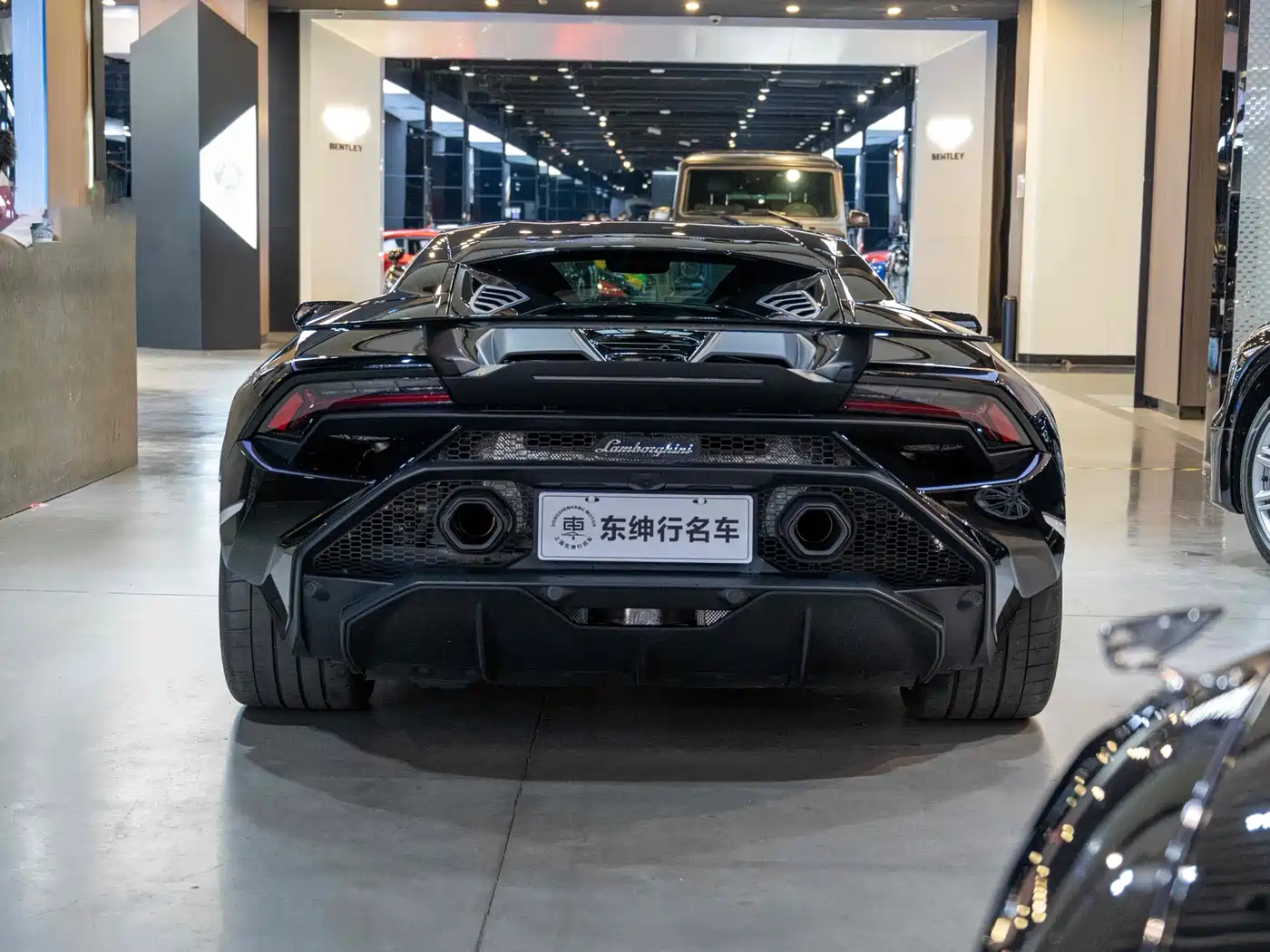 LAMBORGHINI HURACÁN