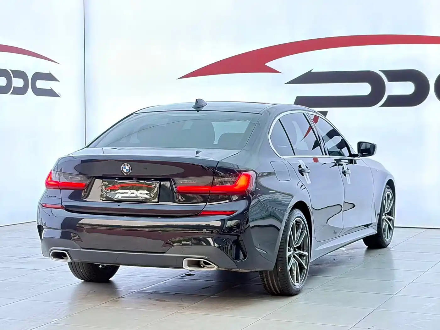 BMW 3 Series 2021 320Li M Sport Package фото 25