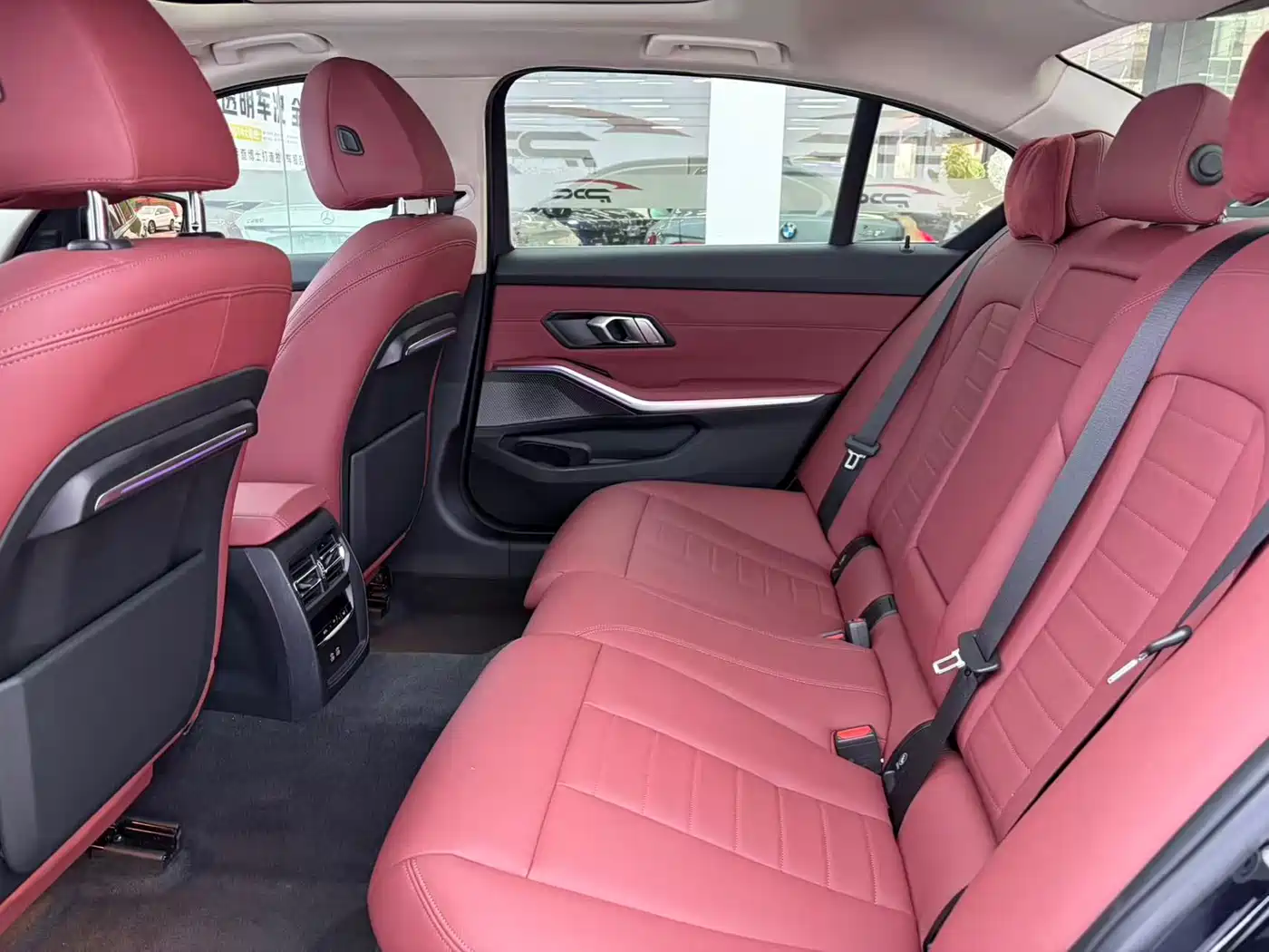 BMW 3 Series 2021 320Li M Sport Package фото 12