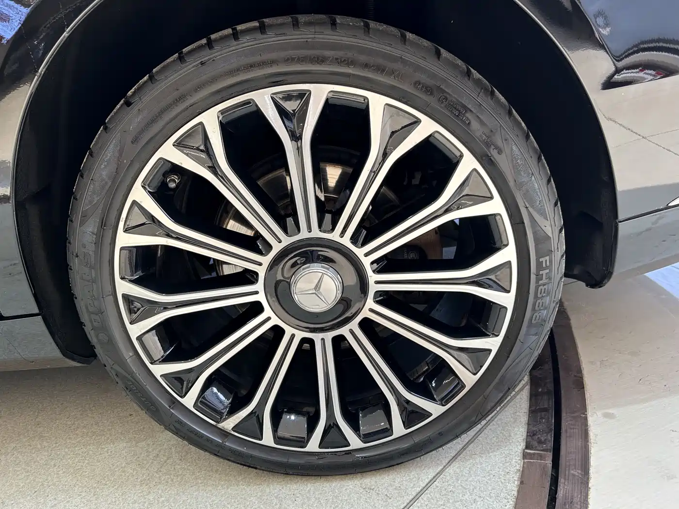 Mercedes-Benz Maybach S-Class 2020 S 450 4MATIC Collector's Edition фото 19