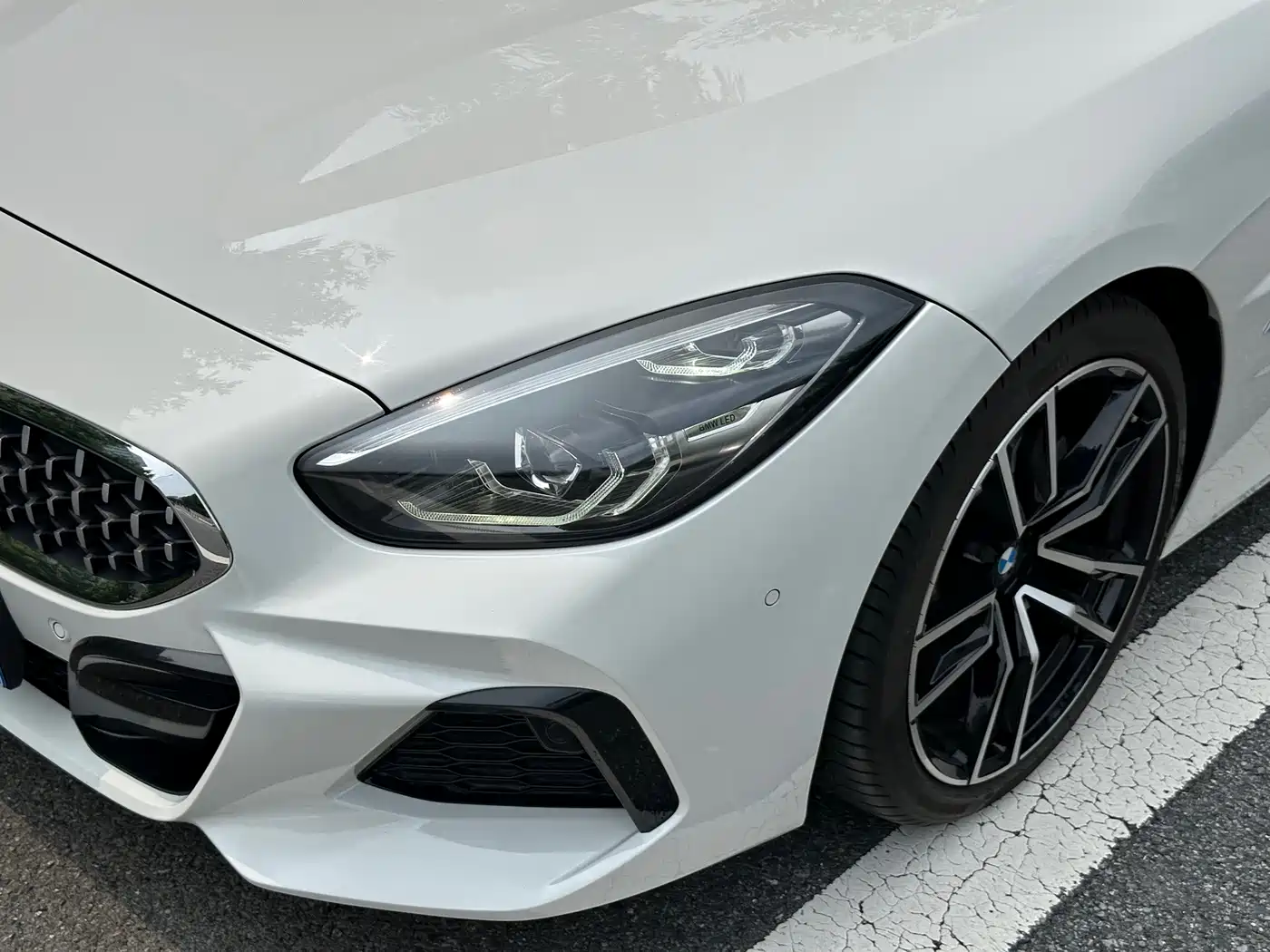 BMW Z4 2021 2020 sDrive 25i Scorching Sun Limited Edition
