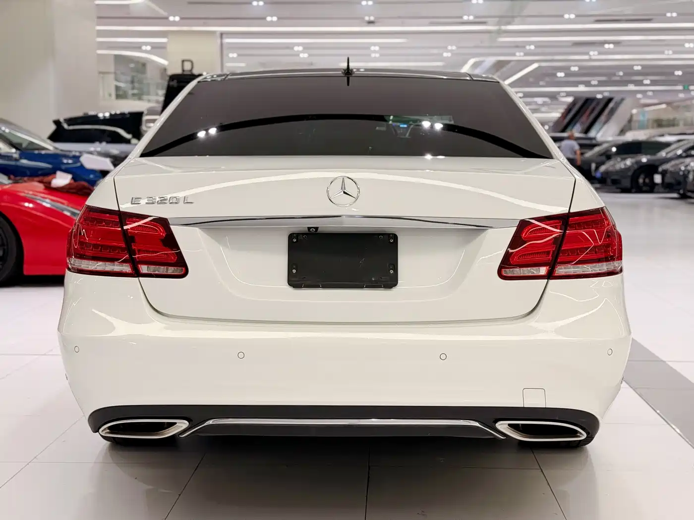 Mercedes-Benz E-Class 2015 E 320 L фото 5