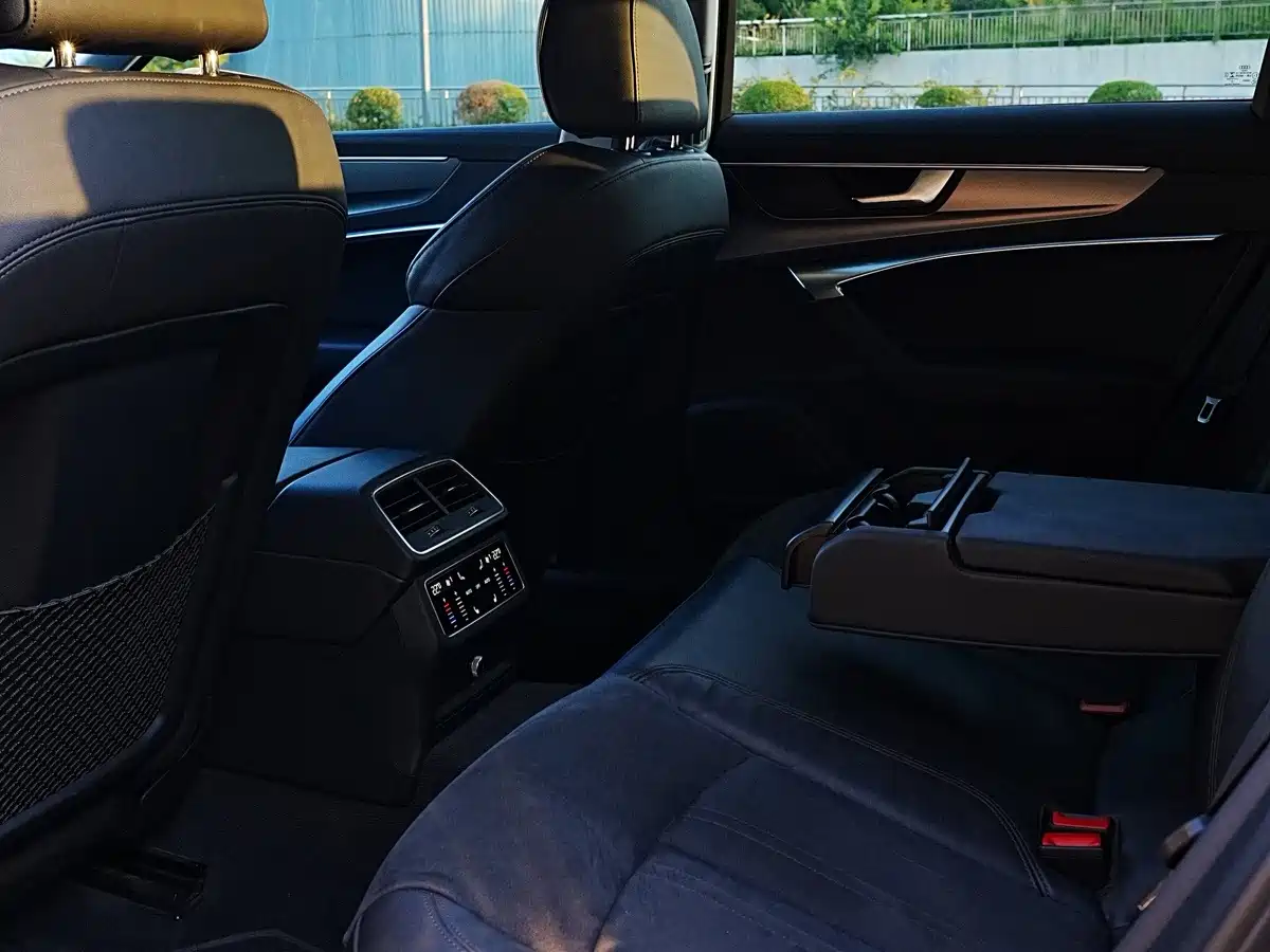 Audi A6 (Import) 2023 2022 Avant Pioneer 45 TFSI Premium Dynamic