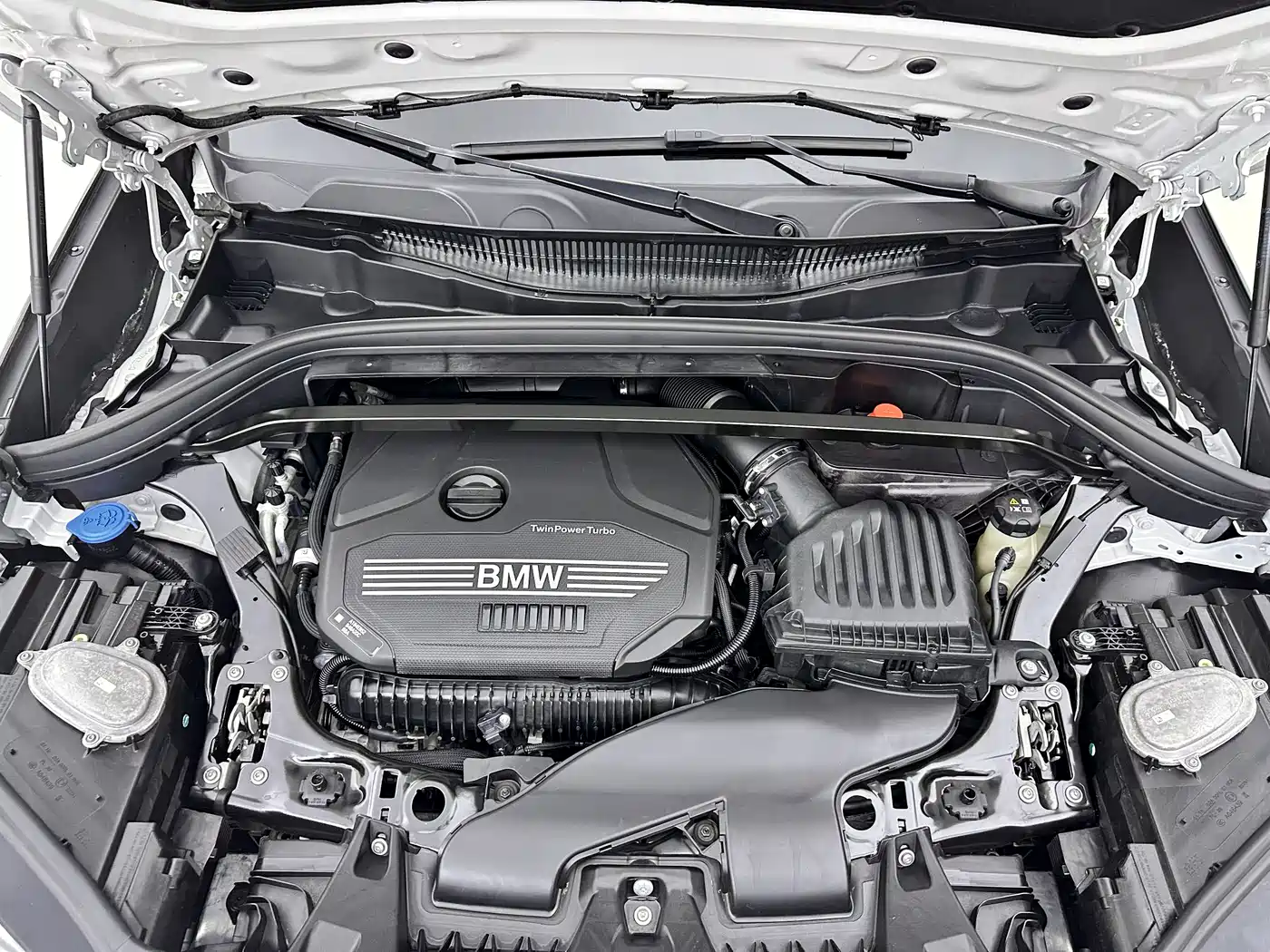 BMW X1 2022 sDrive25Li Leading фото 10