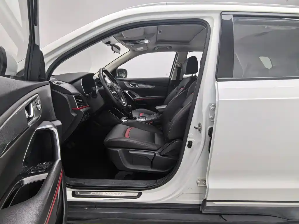Changan CS55 2017 2017 1.5T Manual Xuanse Edition