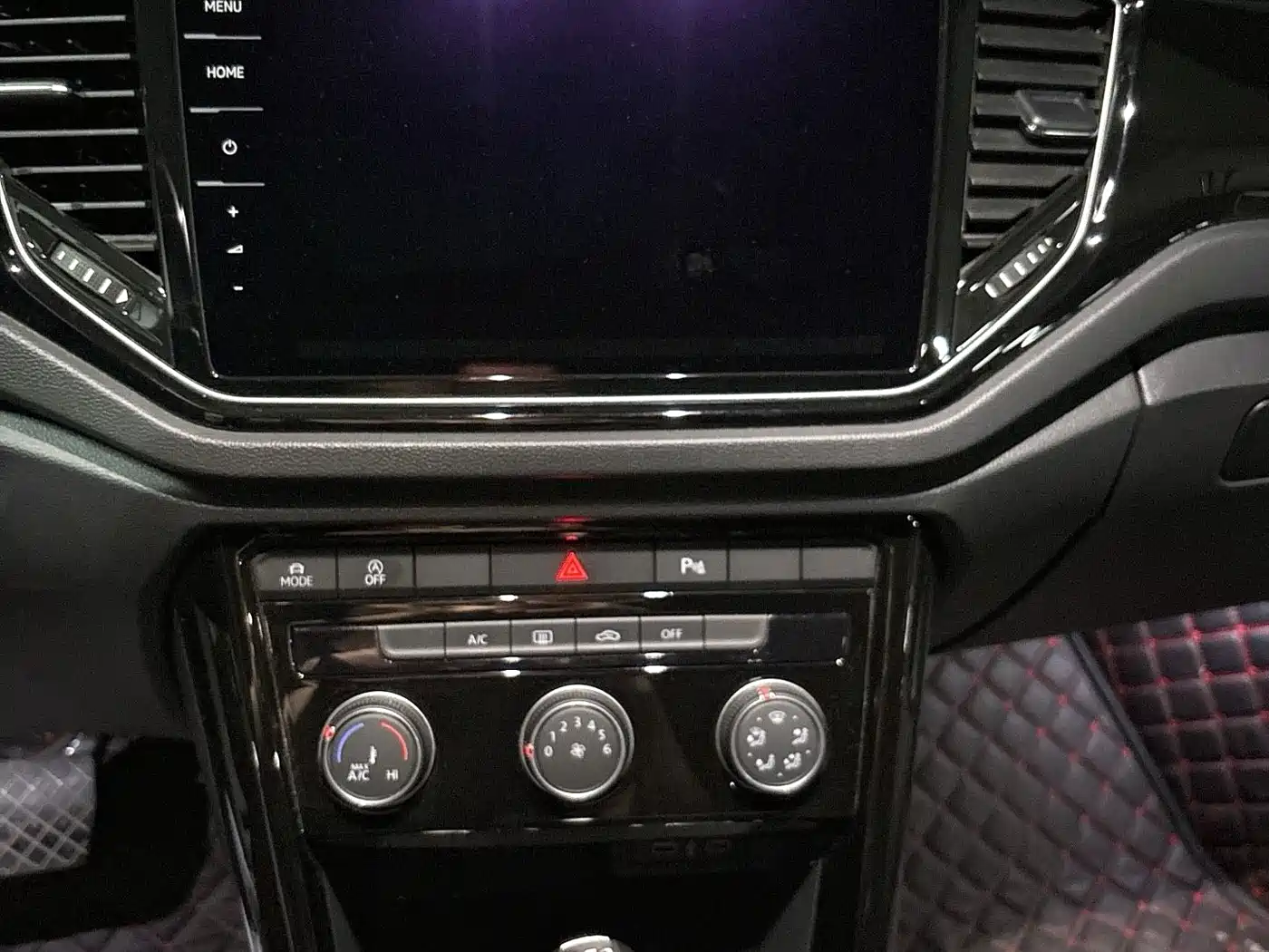 Volkswagen T-ROC 2022 280TSI DSG 2WD Comfort PLUS фото 4