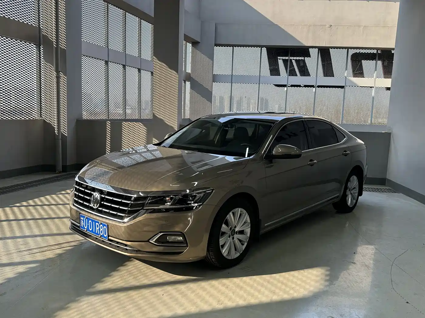 Volkswagen Passat 2019 330TSI Elite Version China VI фото 2