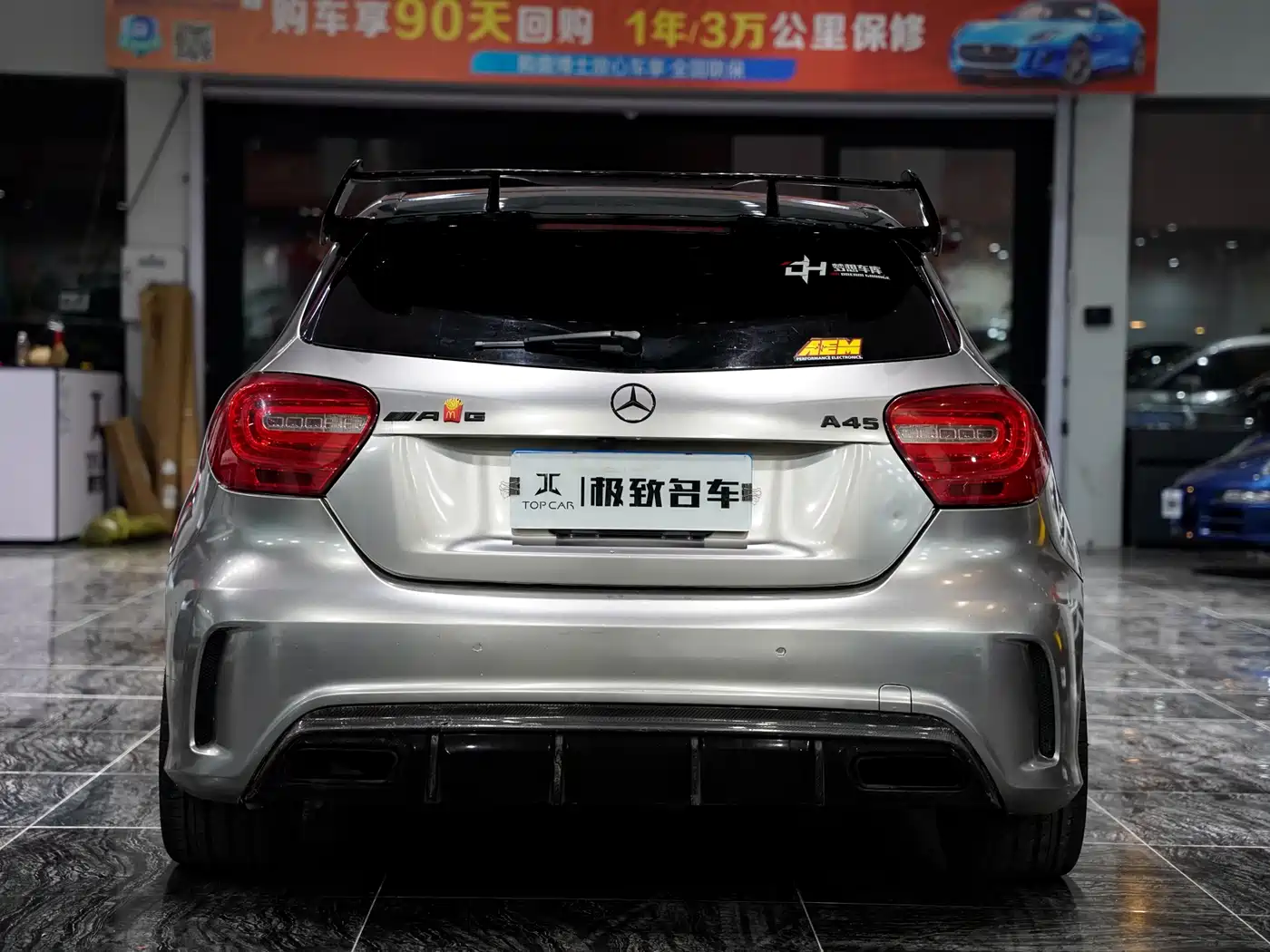 Mercedes-Benz A-Class AMG (Import) 2014 AMG A 45 4MATIC фото 6
