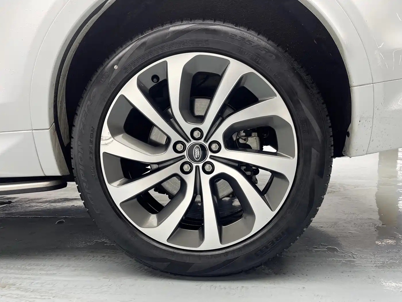 LAND ROVER DISCOVER SPORTS