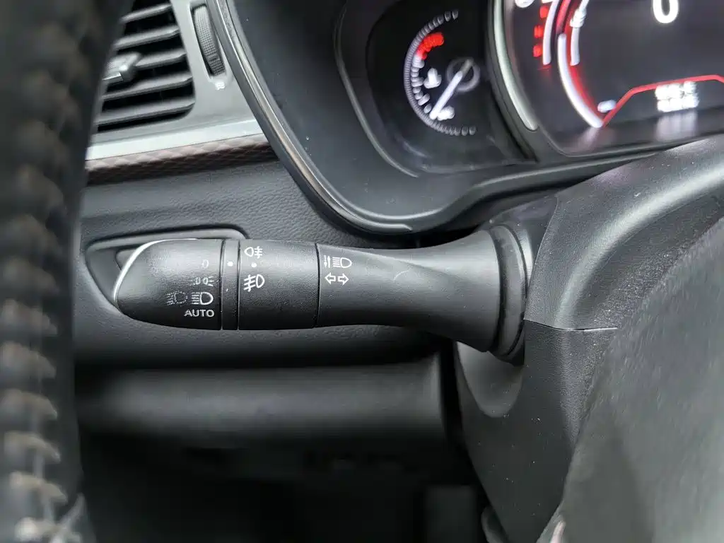 Renault Kadjar 2019 2017 2.0L 120th Anniversary Limited Edition