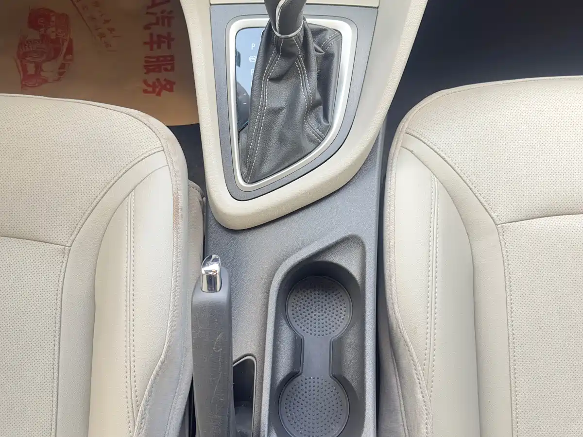 Buick Excelle 2021 Exemplar 1.5L Auto Elite фото 15