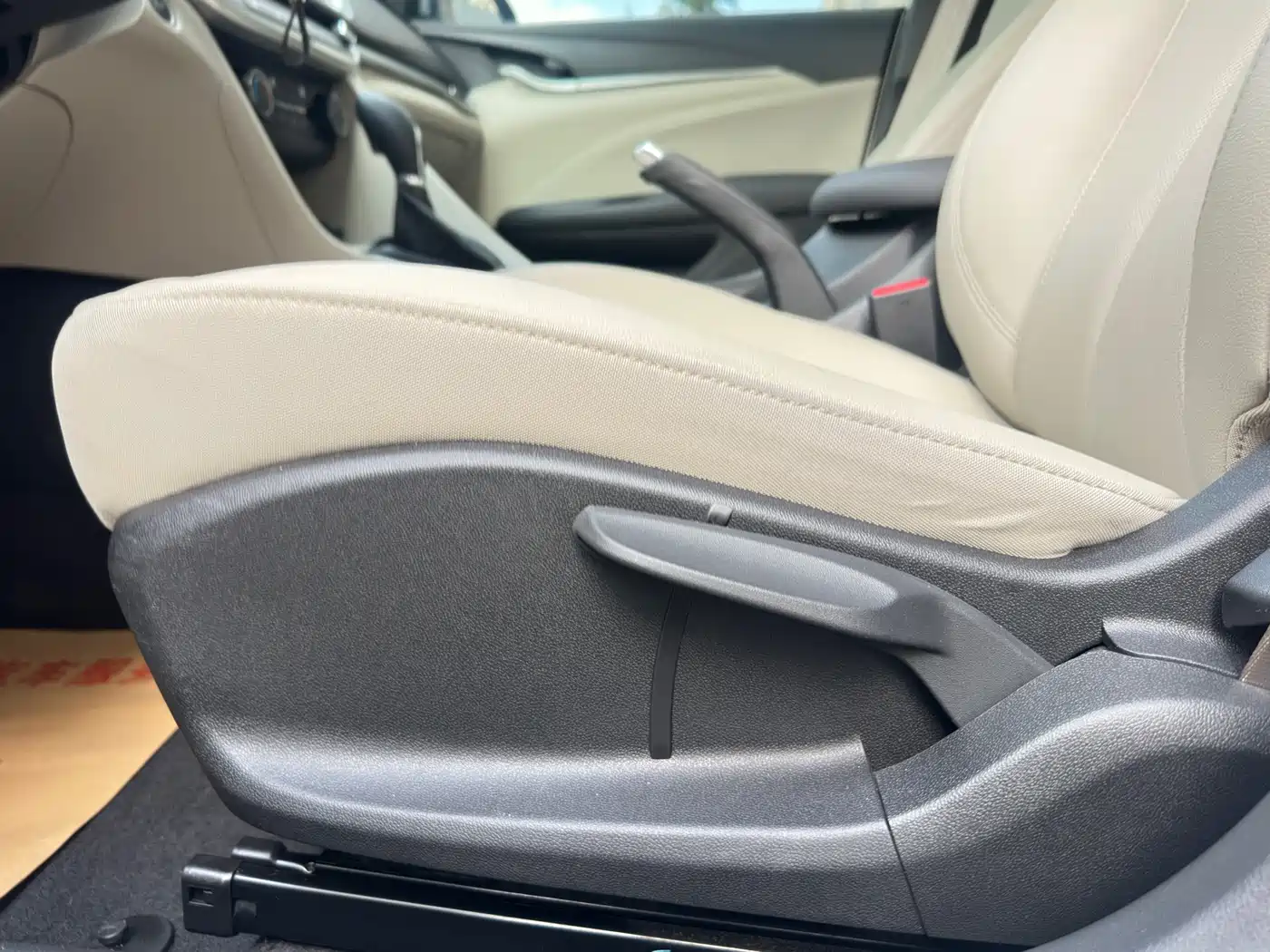 Buick Excelle 2021 Exemplar 1.5L Auto Elite фото 19