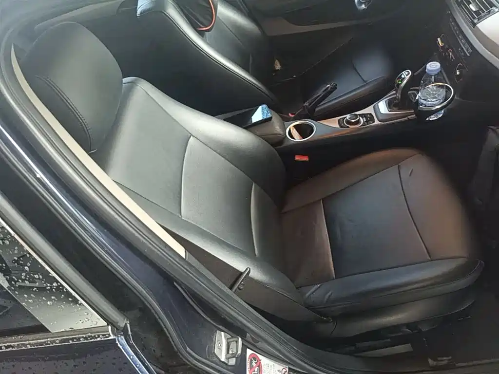 BMW X1 2014 sDrive18i Fashion Edition фото 25