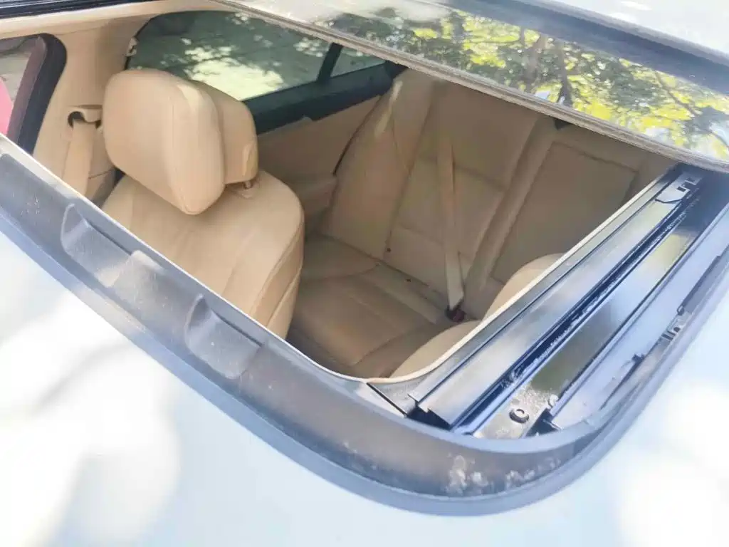 Фото 5 - BMW 5 Series