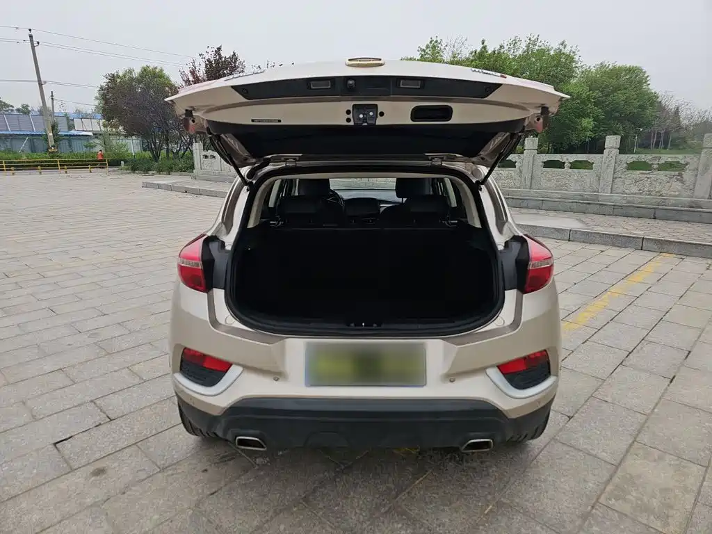 Geely Emgrand GS 2019 2018 Elegance Edition 1.8L Manual Leading Style