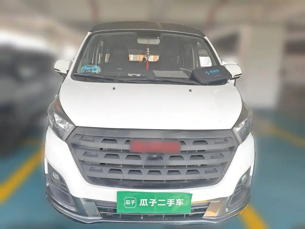 Jinbei Golden Sea Lion M Classic 2023 2022 Panda Edition 1.5L Engineering Lion Bus 6-seater