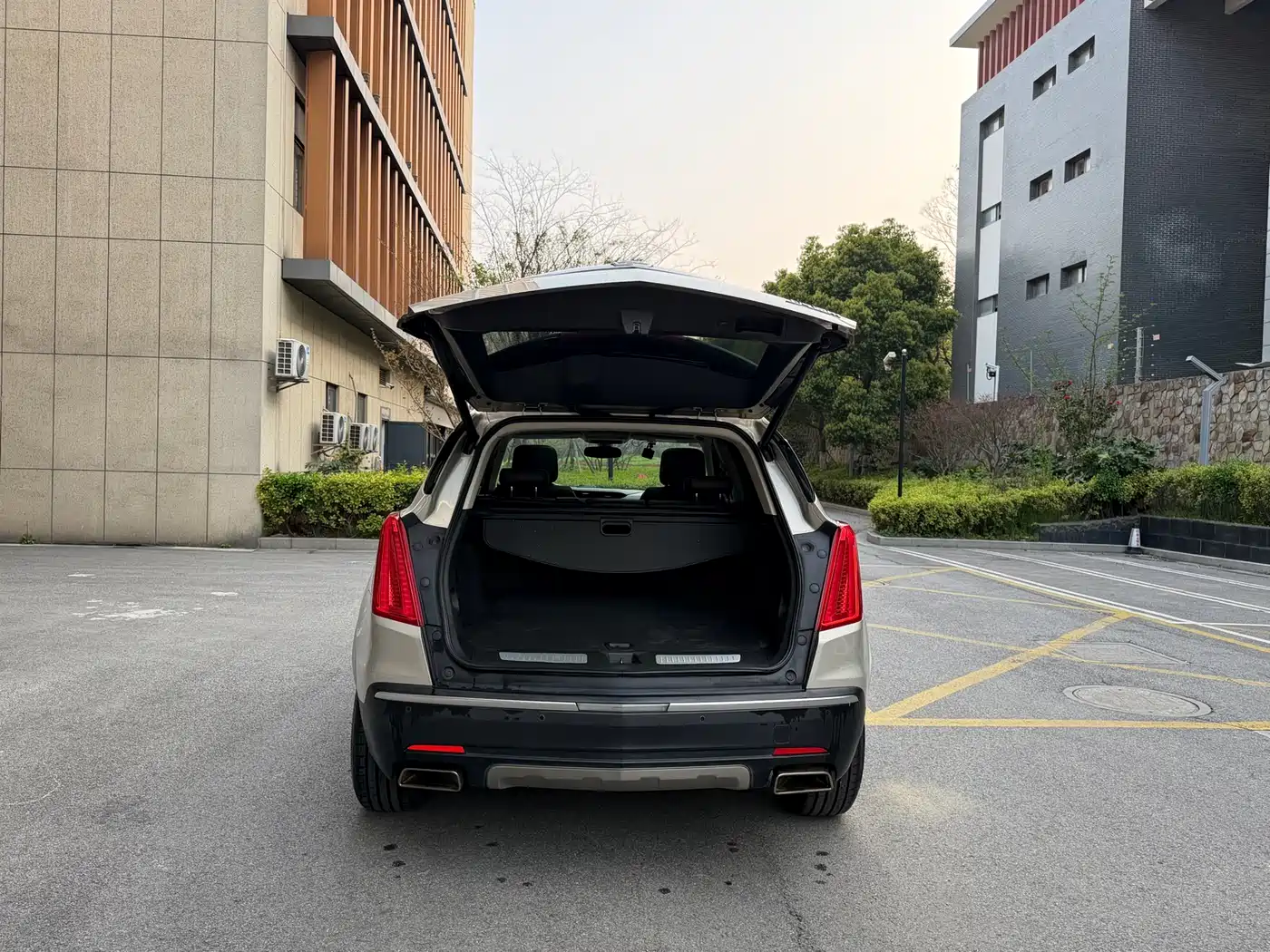 Cadillac XT5 2016 25T Luxury Model фото 4