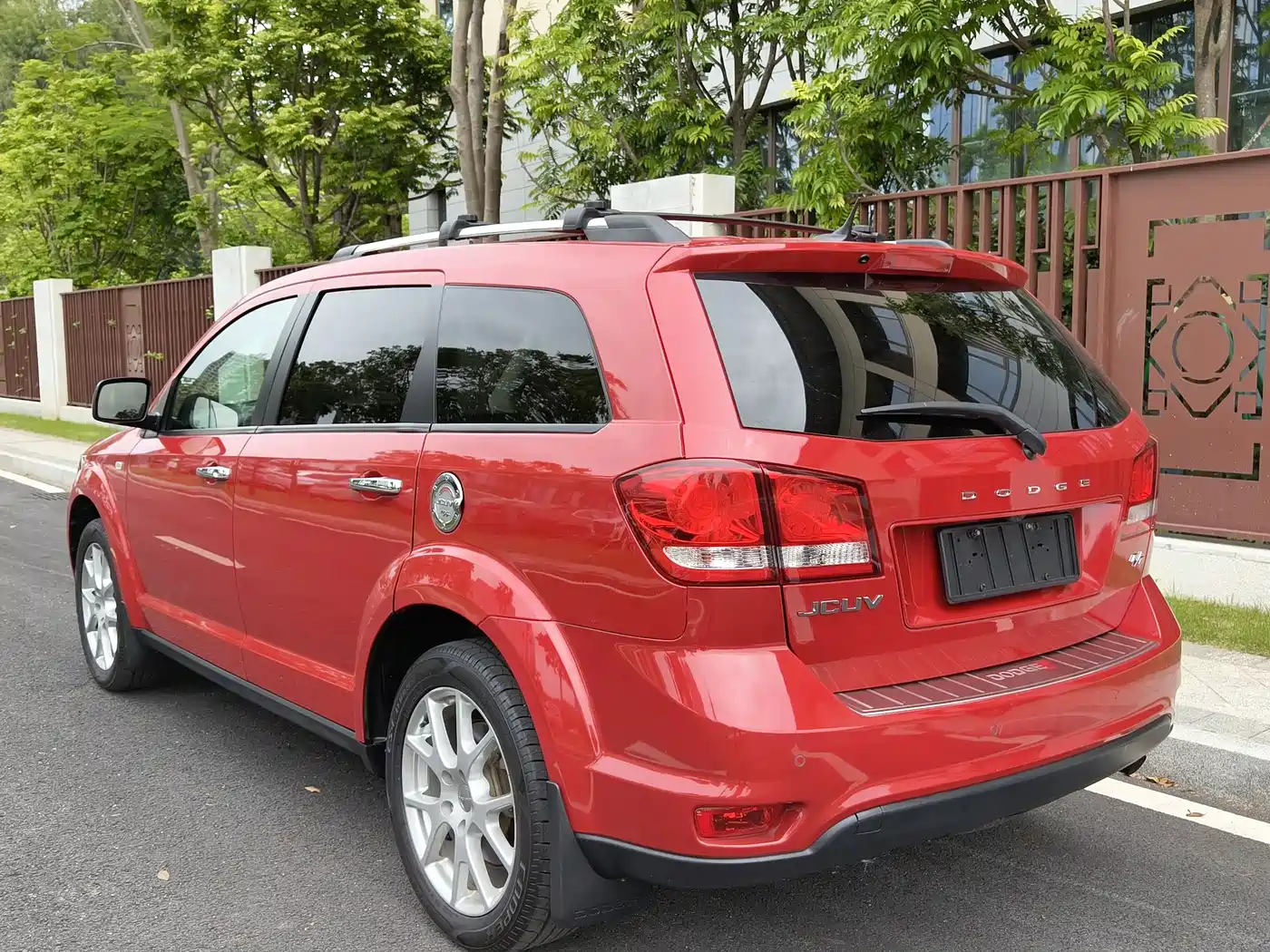 Dodge Journey 2017 2013 Model 2.4L 2WD Premium Edition