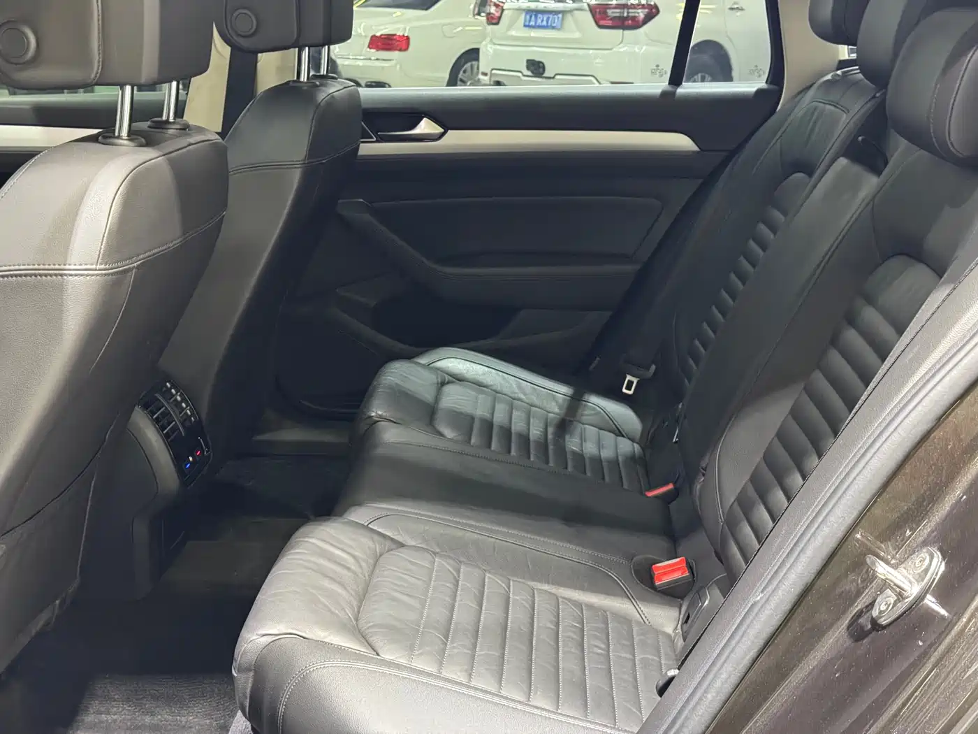 Volkswagen Weilan 2018 380TSI 2WD Comfort Edition фото 6