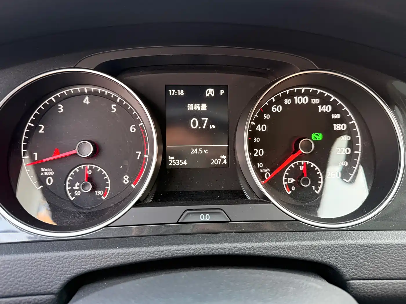 Volkswagen Golf 2018 230TSI Automatic Comfort фото 8