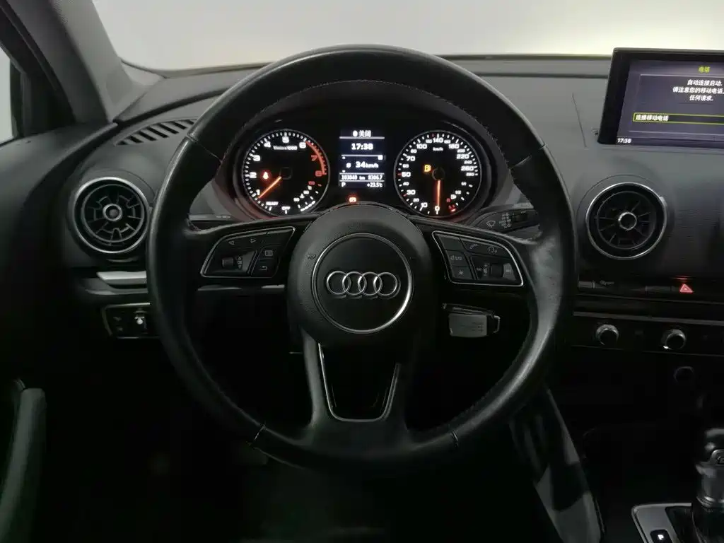 Фото 11 - Audi A3