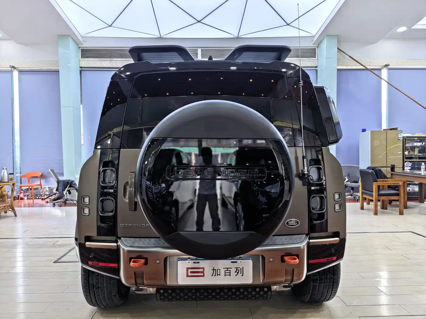 LAND ROVER GUARD
