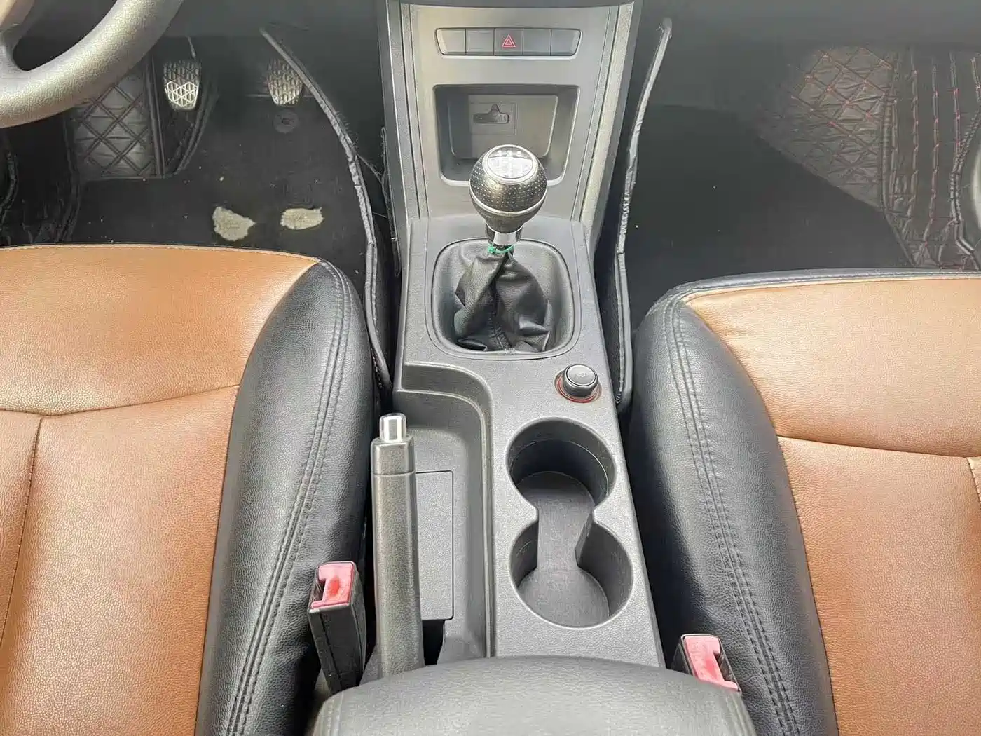 Roewe 350 2015 2014 1.5L Manual Swift Edition