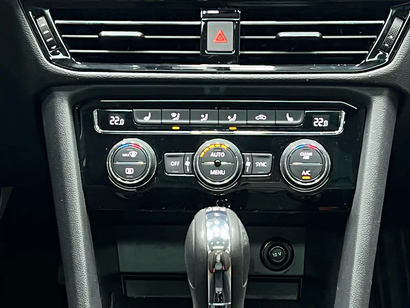 Фото 25 - Volkswagen Tharu