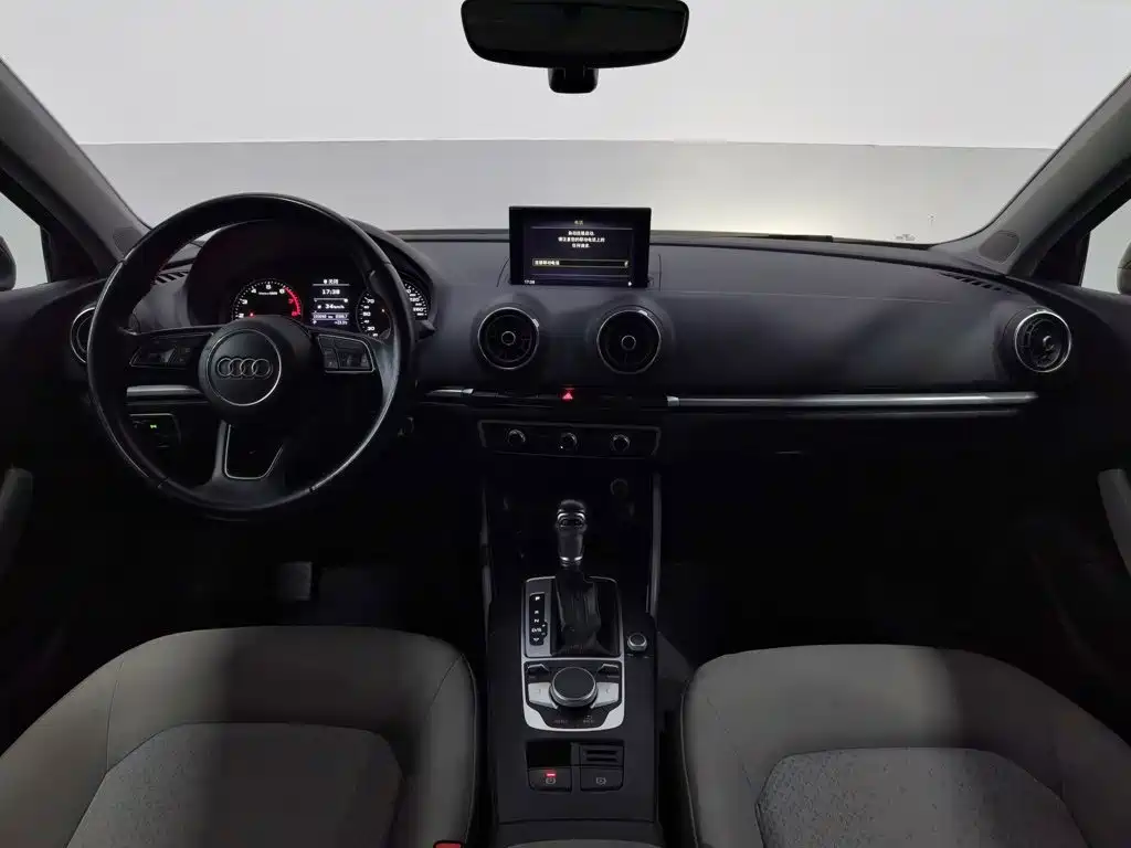 Фото 5 - Audi A3