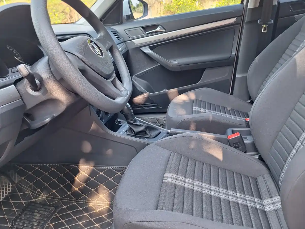 Volkswagen Lavida 2019 Lavida Start 1.5L Auto Trend (China VI) фото 9