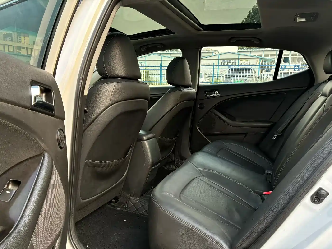 Kia K5 2011 2012 2.0L Automatic DLX Special Edition