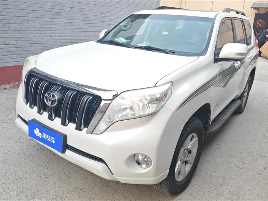 TOYOTA PRADO