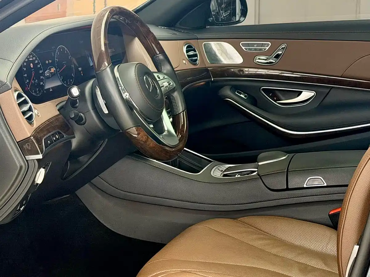 Mercedes-Benz S-Class 2019 S 350 L Luxury Ultimate Edition фото 4
