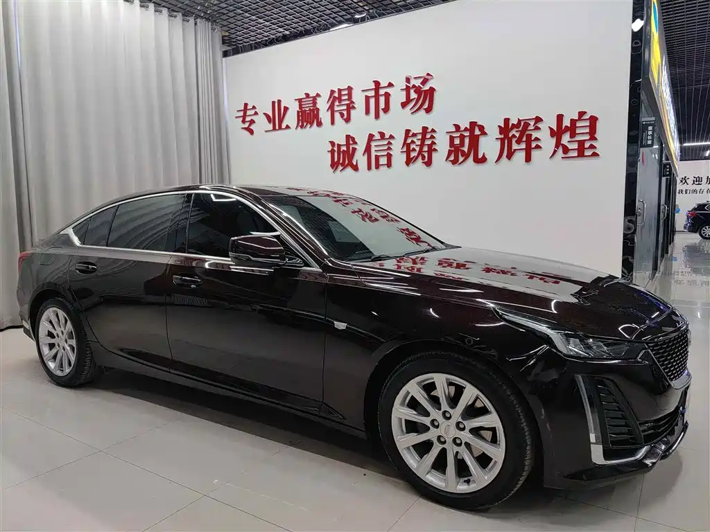 Cadillac CT5 2020 Facelift 28T Fashion Edition фото 3