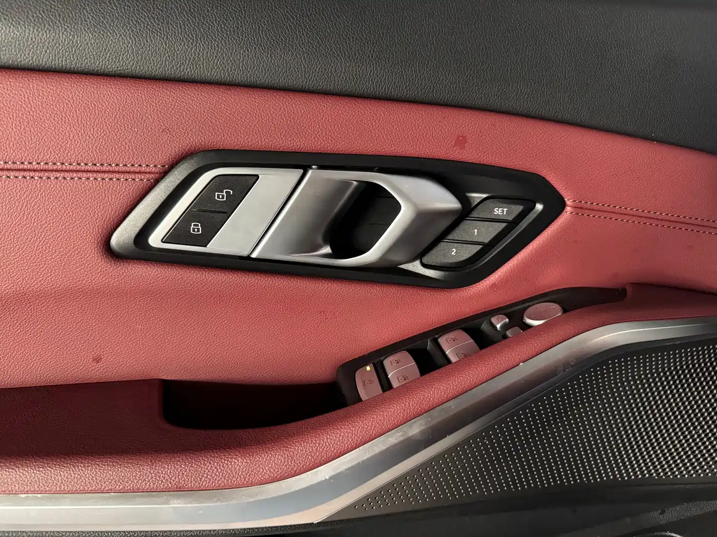 BMW 3 Series 2023 320Li M Sport Package фото 7