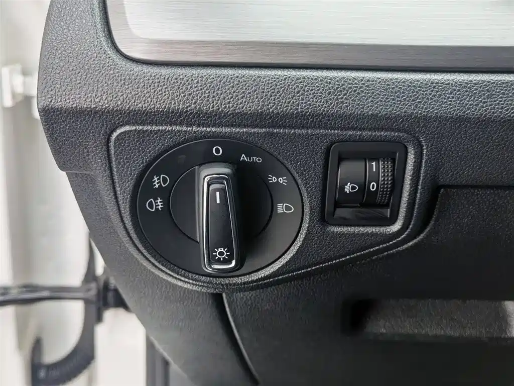 Volkswagen Lamando 2021 Facelift 280TSI DSG Comfort Edition фото 21