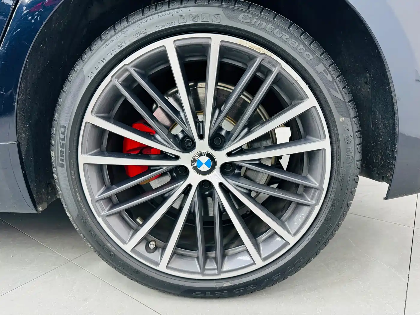 BMW 5 Series 2021 530Li Leading M Sport Package фото 17