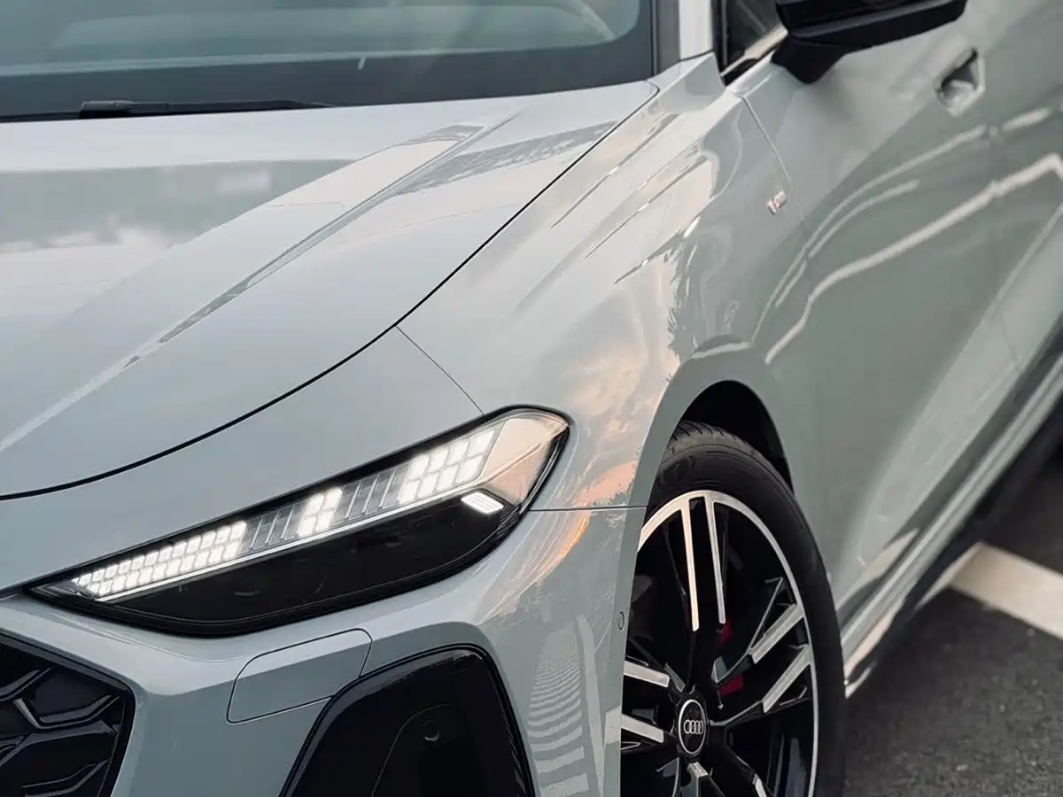 Audi A5L 2025 2.0T Sport Edition quattro фото 2