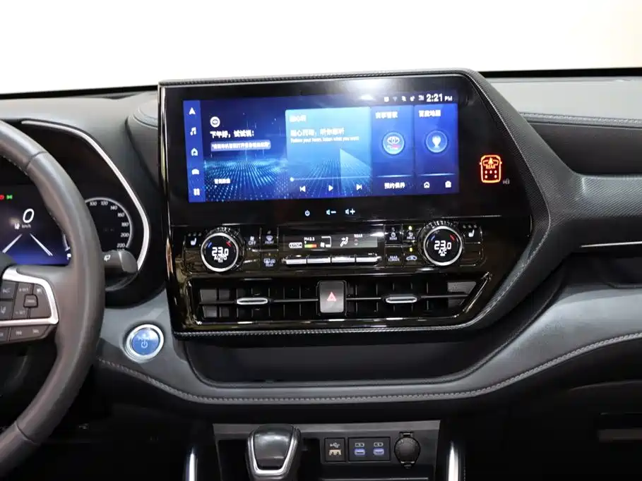 Toyota Crown Kluger 2022 2.5L HEV 4WD Premium Edition фото 15