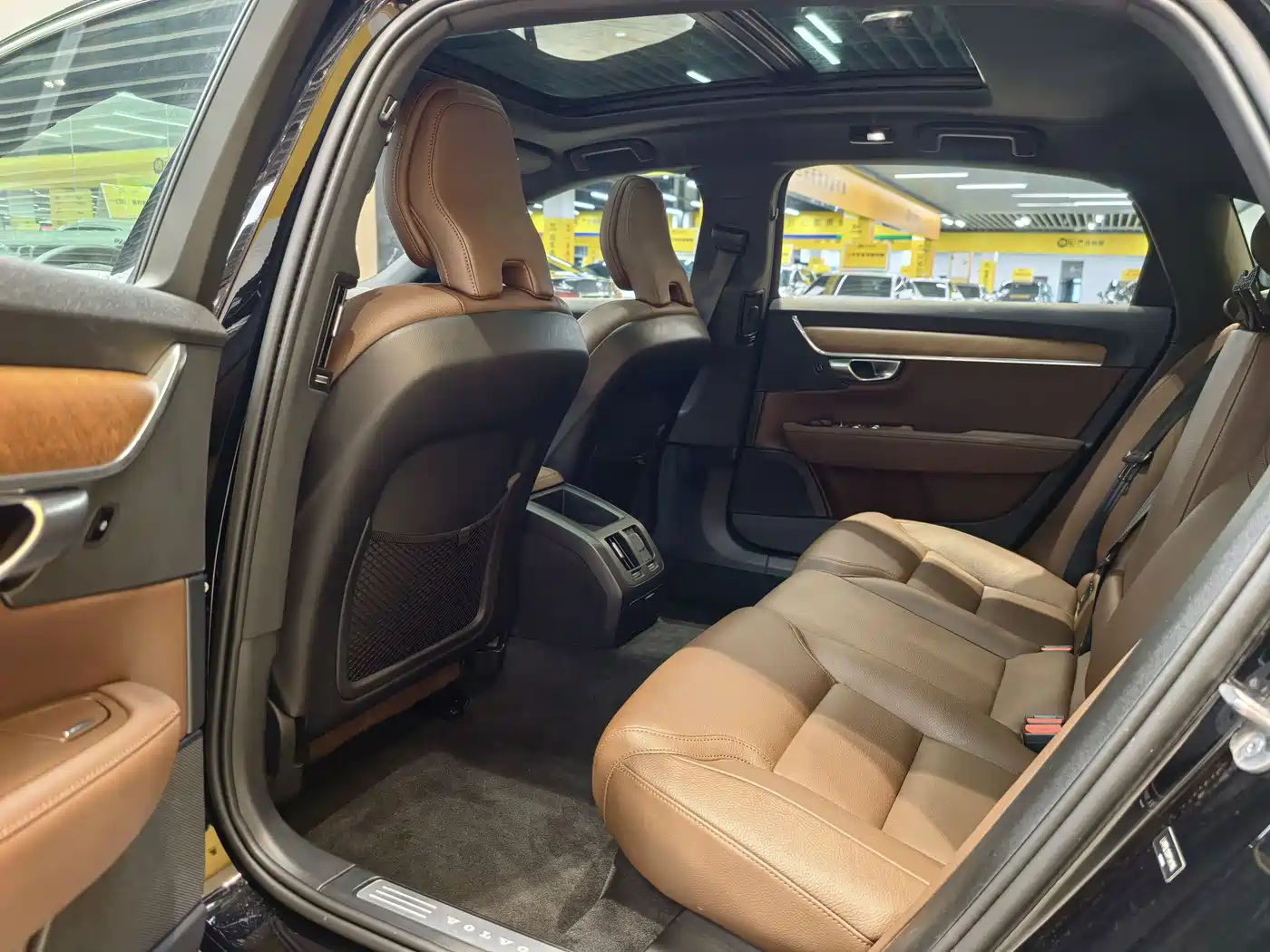 Volvo S90 2024 2023 B5 Intelligent Comfort Luxury Edition