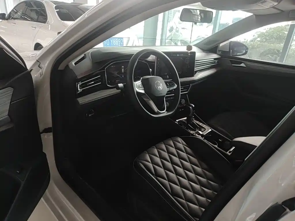Volkswagen Sagitar, миниатюра 16