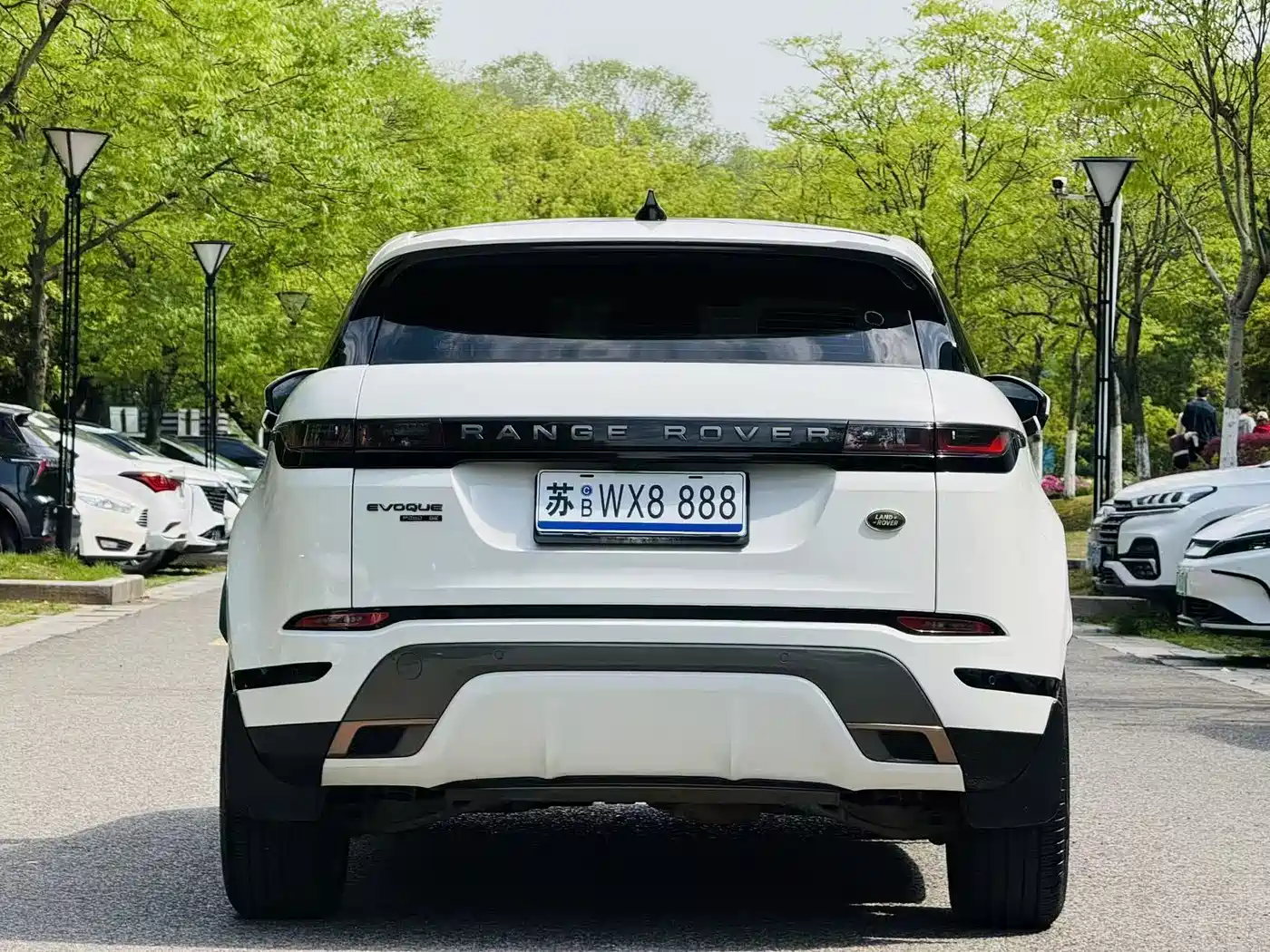 Land Rover Range Rover Evoque 2020 249PS R-DYNAMIC SE Sport Tech Edition фото 7